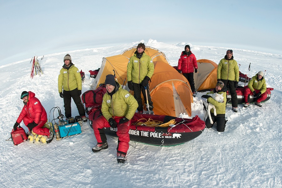 Sous les glaces du Groenland, la deuxième aventure des équipe d'Under The Pole. © Benoît Poyelle